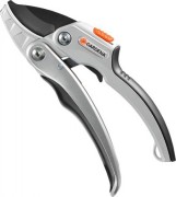 Секатор GARDENA SmartCut 08798-20.000.00 с храповым механизмом [08798-20.000.00]