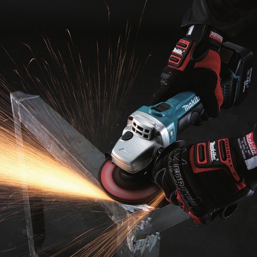 Makita dga452 deals 18v